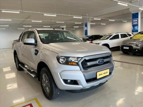 FORD Ranger 2.2 16V XLS DIESEL 4X4 CABINE DUPLA AUTOMTICO, Foto 3