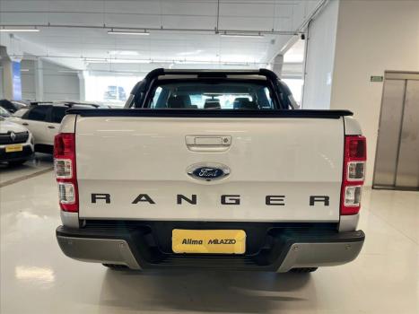 FORD Ranger 2.2 16V XLS DIESEL 4X4 CABINE DUPLA AUTOMTICO, Foto 5