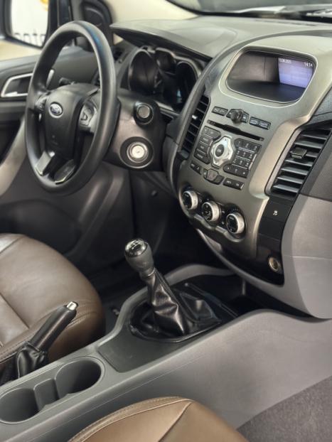 FORD Ranger 2.5 16V FLEX XLT CABINE DUPLA, Foto 5