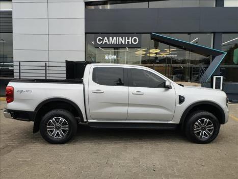 FORD Ranger 3.0 V6 24V 4X4 XLT TURBO DIESEL CABINE DUPLA AUTOMTICO, Foto 4