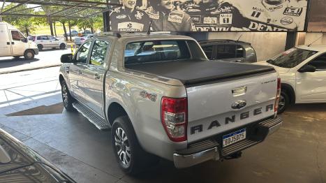 FORD Ranger 3.0 V6 4X4 LIMITED PLUS TURBO DIESEL CABINE DUPLA AUTOMTICO, Foto 5