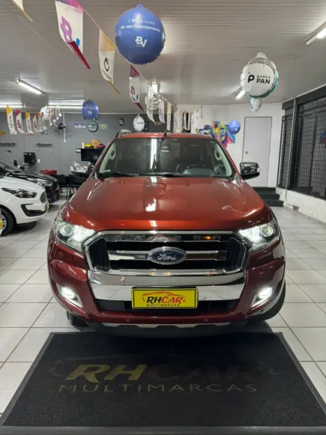 FORD Ranger 3.2 20V CABINE DUPLA 4X4 LIMITED PLUS TURBO DIESEL AUTOMTICO, Foto 2