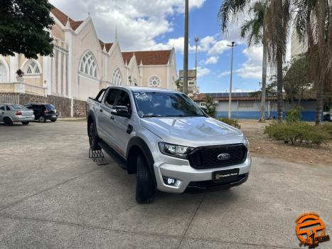 FORD Ranger 3.2 20V FX4 4X4 CABINE DUPLA TURBO DIESEL AUTOMTICO, Foto 2