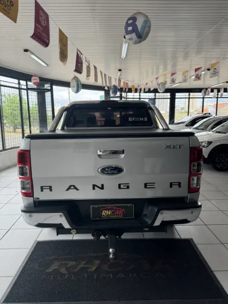 FORD Ranger 3.2 20V XLT 4X4 CABINE DUPLA TURBO DIESEL, Foto 6