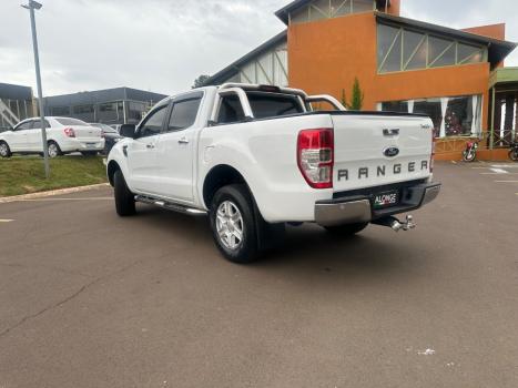 FORD Ranger 3.2 20V XLT 4X4 CABINE DUPLA TURBO DIESEL AUTOMTICO, Foto 4