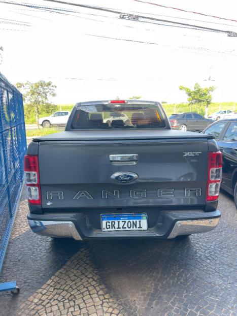 FORD Ranger 3.2 20V XLT 4X4 CABINE DUPLA TURBO DIESEL AUTOMTICO, Foto 5