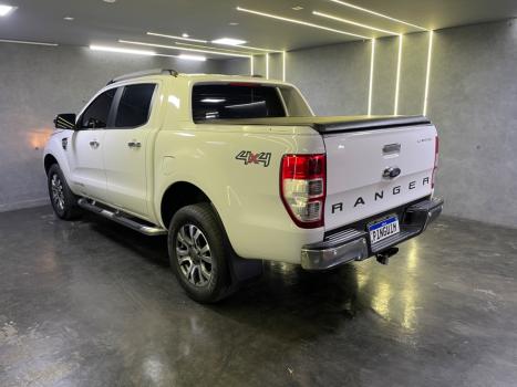 FORD Ranger 3.2 20V CABINE DUPLA 4X4 LIMITED TURBO DIESEL AUTOMTICO, Foto 4