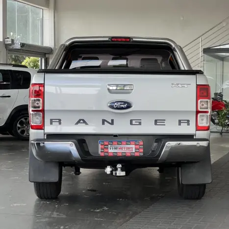 FORD Ranger 3.2 20V XLT 4X4 CABINE DUPLA TURBO DIESEL, Foto 10