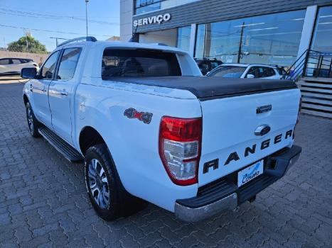 FORD Ranger 3.2 20V CABINE DUPLA 4X4 LIMITED TURBO DIESEL AUTOMTICO, Foto 5