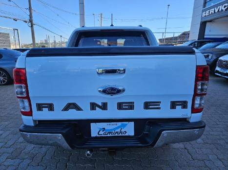 FORD Ranger 3.2 20V CABINE DUPLA 4X4 LIMITED TURBO DIESEL AUTOMTICO, Foto 6