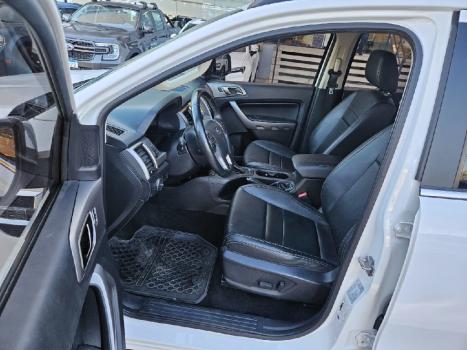 FORD Ranger 3.2 20V CABINE DUPLA 4X4 LIMITED TURBO DIESEL AUTOMTICO, Foto 9
