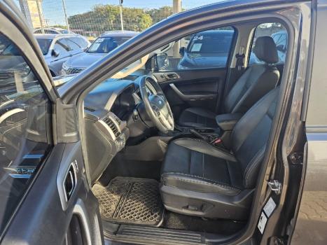 FORD Ranger 3.2 20V XLT 4X4 CABINE DUPLA TURBO DIESEL AUTOMTICO, Foto 9