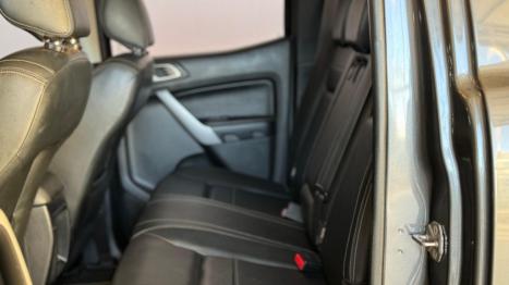 FORD Ranger 3.2 20V XLT 4X4 CABINE DUPLA TURBO DIESEL AUTOMTICO, Foto 4