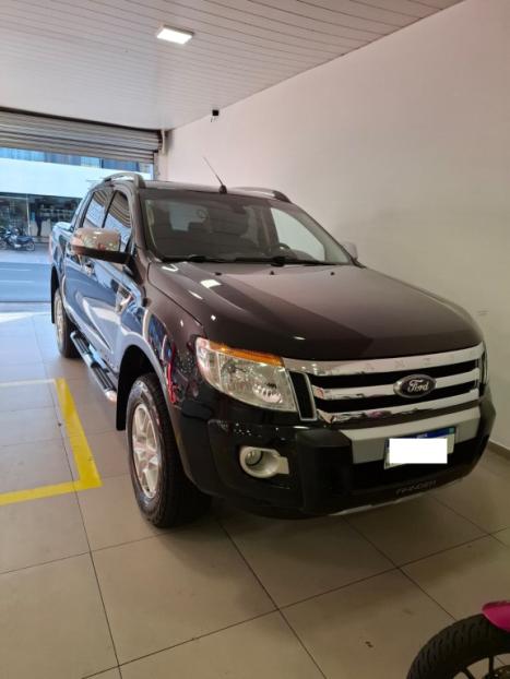 FORD Ranger 3.2 20V CABINE DUPLA 4X4 LIMITED TURBO DIESEL AUTOMTICO, Foto 2