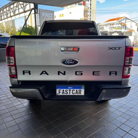 FORD Ranger 3.2 20V XLT 4X4 CABINE DUPLA TURBO DIESEL AUTOMTICO, Foto 8