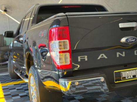 FORD Ranger 3.2 20V CABINE DUPLA 4X4 LIMITED TURBO DIESEL AUTOMTICO, Foto 11