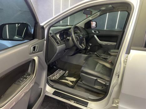 FORD Ranger 3.2 20V XLT 4X4 CABINE DUPLA TURBO DIESEL, Foto 12