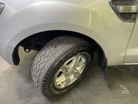 FORD Ranger 3.2 20V XLT 4X4 CABINE DUPLA TURBO DIESEL, Foto 17