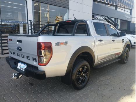 FORD Ranger 3.2 20V FX4 4X4 CABINE DUPLA TURBO DIESEL AUTOMTICO, Foto 5