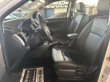 FORD Ranger 3.2 20V XLT 4X4 CABINE DUPLA TURBO DIESEL AUTOMTICO, Foto 6