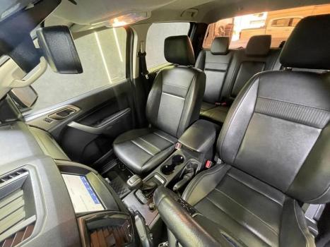FORD Ranger 3.2 20V XLT 4X4 CABINE DUPLA TURBO DIESEL AUTOMTICO, Foto 12