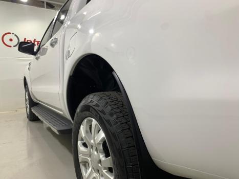 FORD Ranger 3.2 20V XLT 4X4 CABINE DUPLA TURBO DIESEL AUTOMTICO, Foto 8