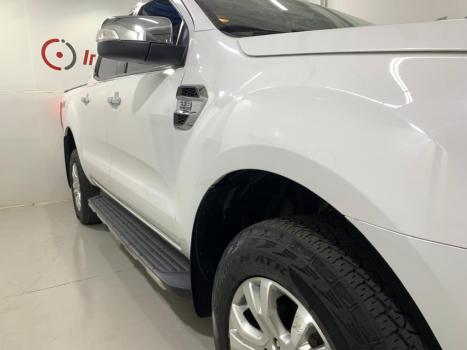 FORD Ranger 3.2 20V XLT 4X4 CABINE DUPLA TURBO DIESEL AUTOMTICO, Foto 11