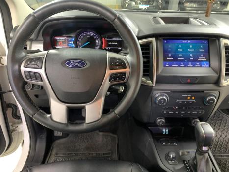 FORD Ranger 3.2 20V XLT 4X4 CABINE DUPLA TURBO DIESEL AUTOMTICO, Foto 17