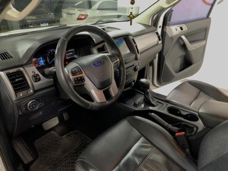 FORD Ranger 3.2 20V XLT 4X4 CABINE DUPLA TURBO DIESEL AUTOMTICO, Foto 19
