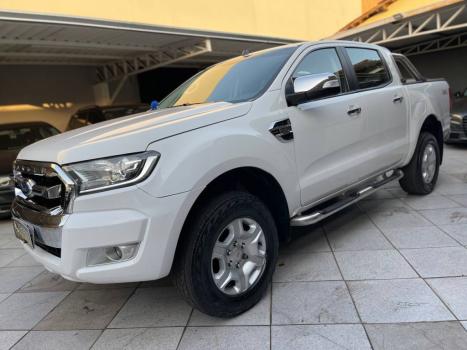 FORD Ranger 3.2 20V XLT 4X4 CABINE DUPLA TURBO DIESEL AUTOMTICO, Foto 2