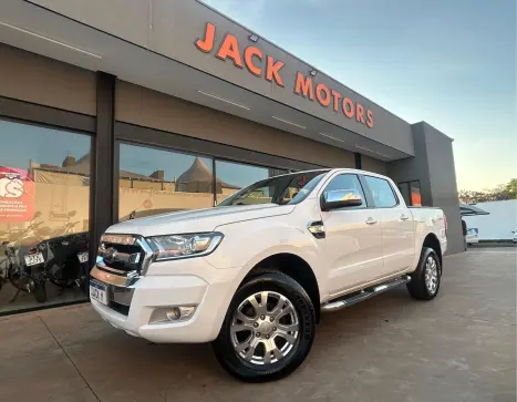 FORD Ranger 3.2 20V XLT 4X4 CABINE DUPLA TURBO DIESEL AUTOMTICO, Foto 2