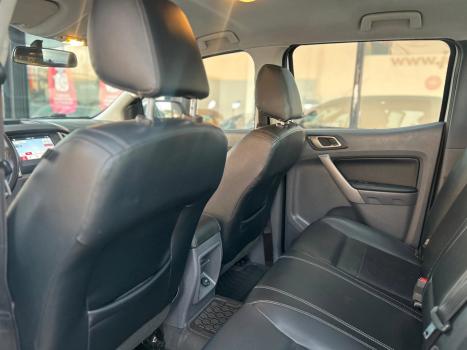 FORD Ranger 3.2 20V XLT 4X4 CABINE DUPLA TURBO DIESEL AUTOMTICO, Foto 14