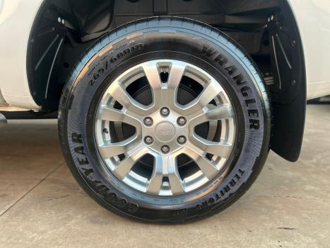 FORD Ranger 3.2 20V XLT 4X4 CABINE DUPLA TURBO DIESEL AUTOMTICO, Foto 9