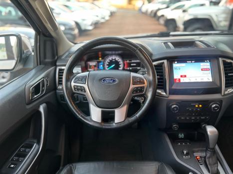 FORD Ranger 3.2 20V XLT 4X4 CABINE DUPLA TURBO DIESEL AUTOMTICO, Foto 10