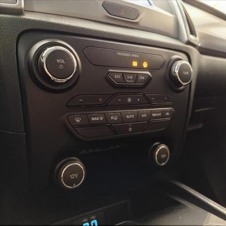FORD Ranger 3.2 20V CABINE DUPLA 4X4 LIMITED TURBO DIESEL AUTOMTICO, Foto 9