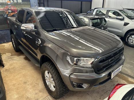 FORD Ranger 3.2 20V XLT 4X4 CABINE DUPLA TURBO DIESEL, Foto 2