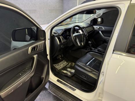 FORD Ranger 3.2 20V CABINE DUPLA 4X4 LIMITED TURBO DIESEL AUTOMTICO, Foto 9