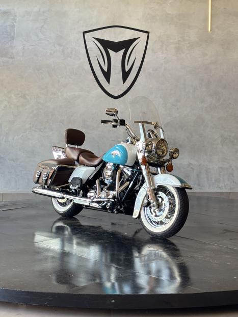 HARLEY DAVIDSON Road King 1800 SPECIAL, Foto 1