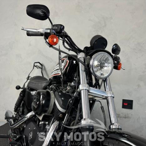 HARLEY DAVIDSON Sportster XL 883 R, Foto 2