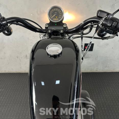HARLEY DAVIDSON Sportster XL 883 R, Foto 5