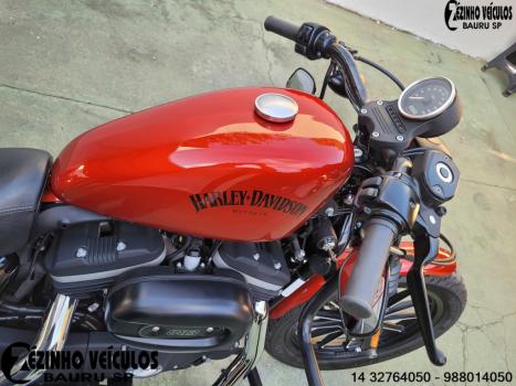 HARLEY DAVIDSON Sportster XL 883 IRON, Foto 3