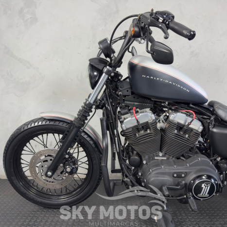 HARLEY DAVIDSON Sportster XL 1200 CUSTOM, Foto 3
