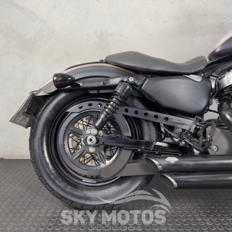 HARLEY DAVIDSON Sportster XL 1200 CUSTOM, Foto 5