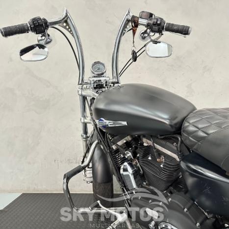 HARLEY DAVIDSON Sportster XL 1200 Custom CB, Foto 8