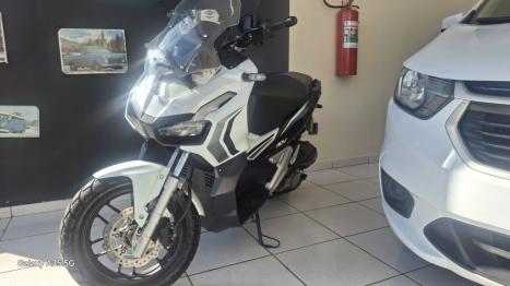 HONDA ADV 150 ABS, Foto 1