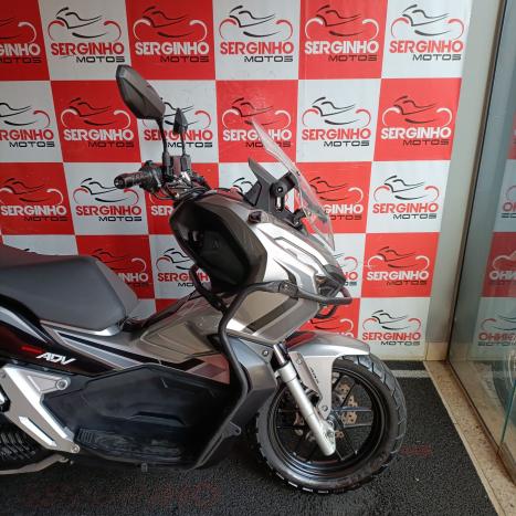 HONDA ADV 150 ABS, Foto 3
