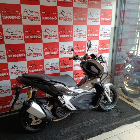 HONDA ADV 150 ABS, Foto 4