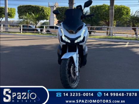 HONDA ADV 150 ABS, Foto 2