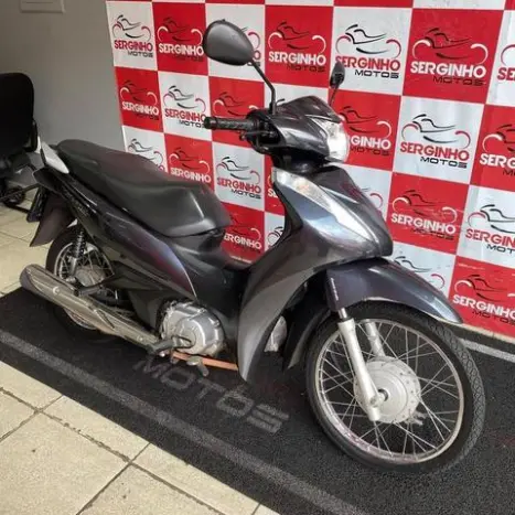 HONDA Biz 100 +, Foto 3