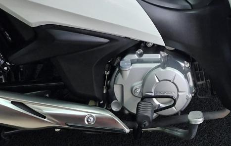 HONDA Biz 100 +, Foto 3